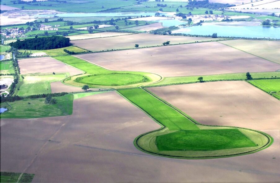 Thornborough Henges c.2004