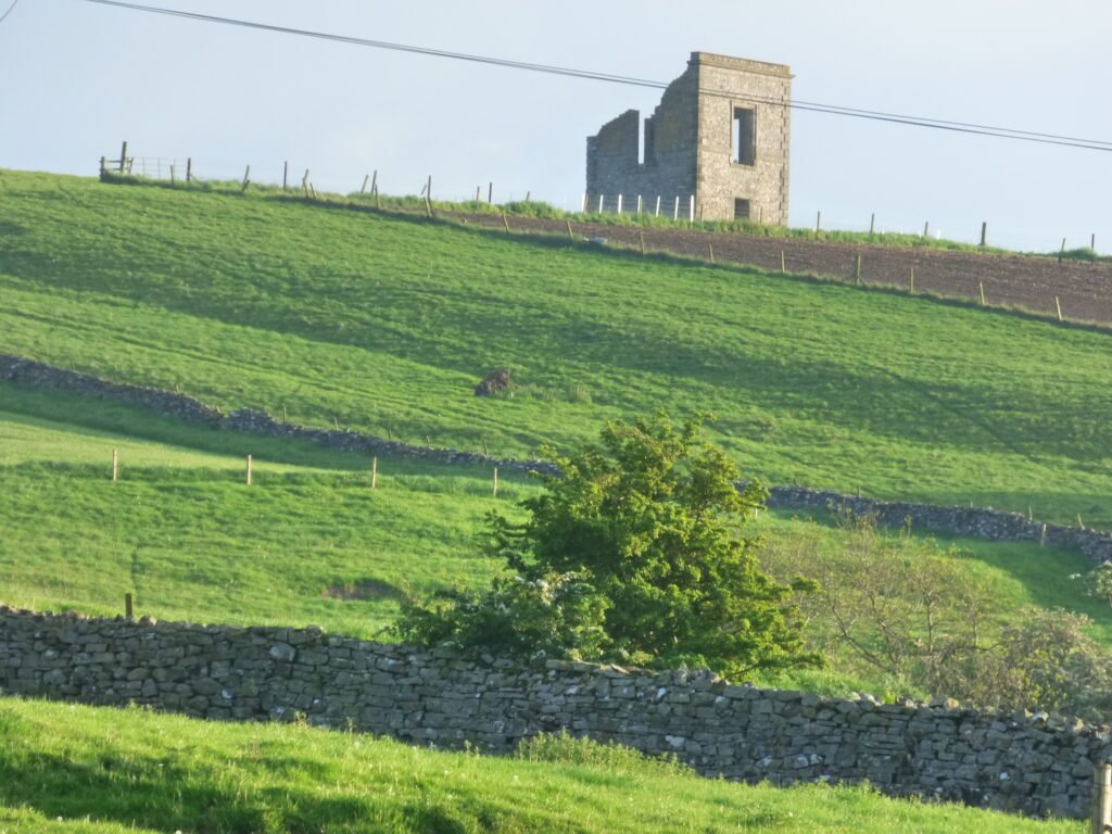 Polly Peachums Tower, Wensleydale