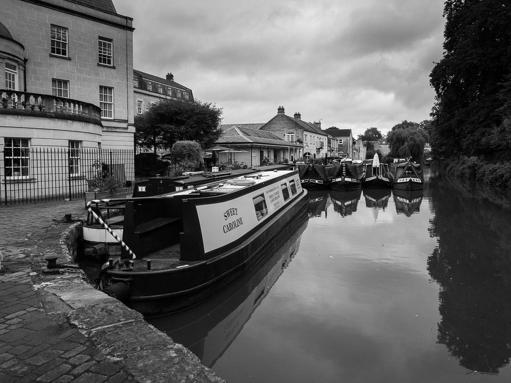 Avon and Kennet Canal
