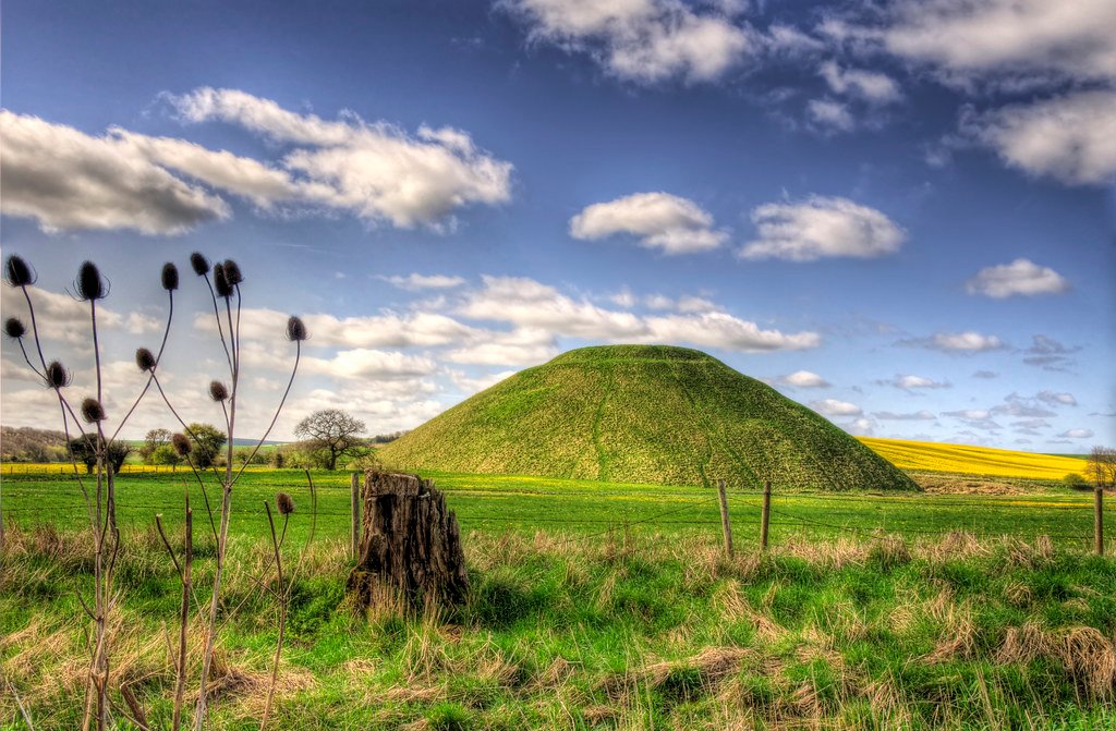 Silbury Hill, Wiltshire