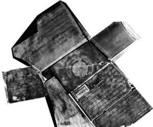 An image illustrating an article about Cana Barn Henge on thealicesyndrome.com